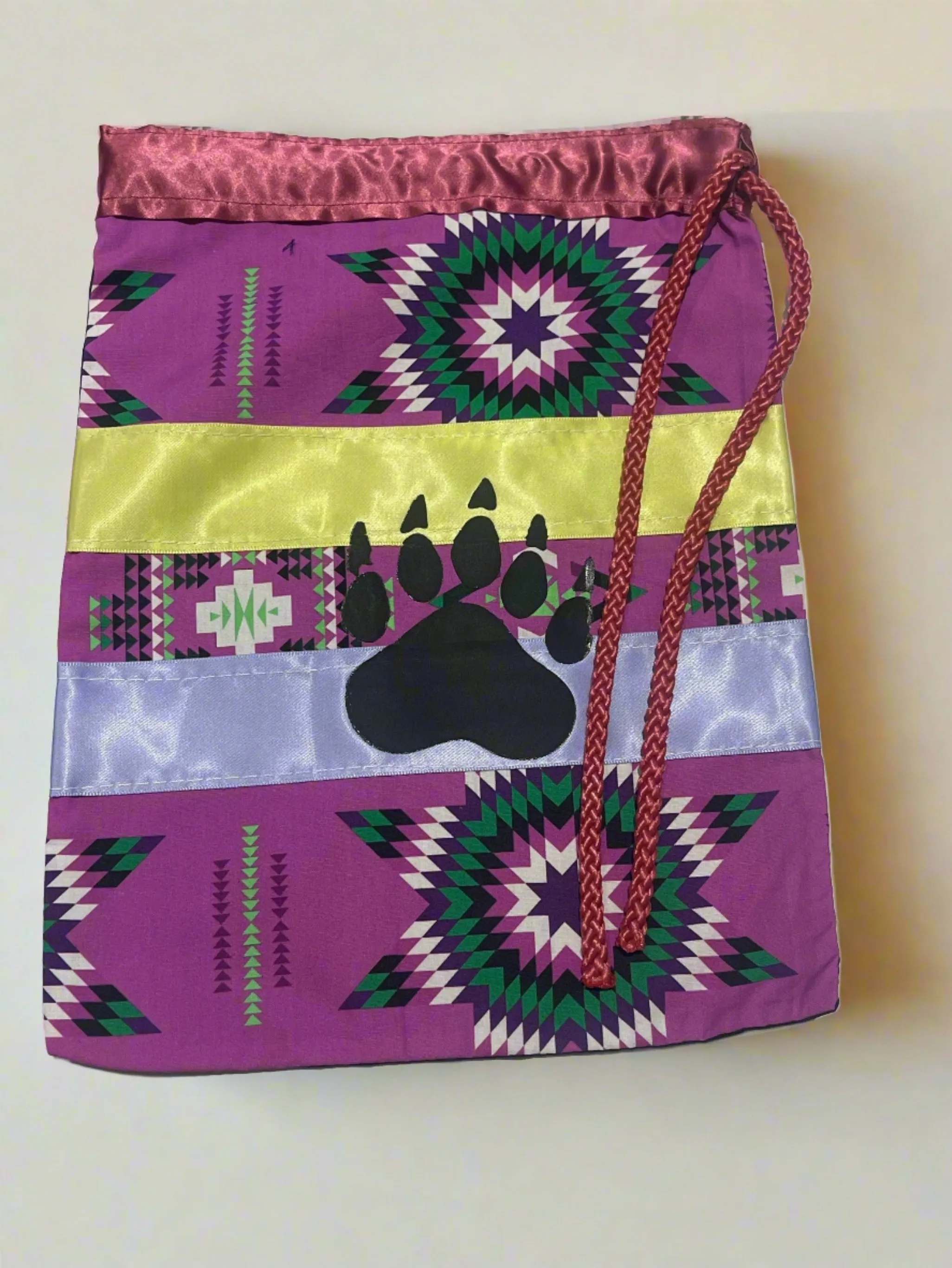 Ribbon Bag with Bear Paw