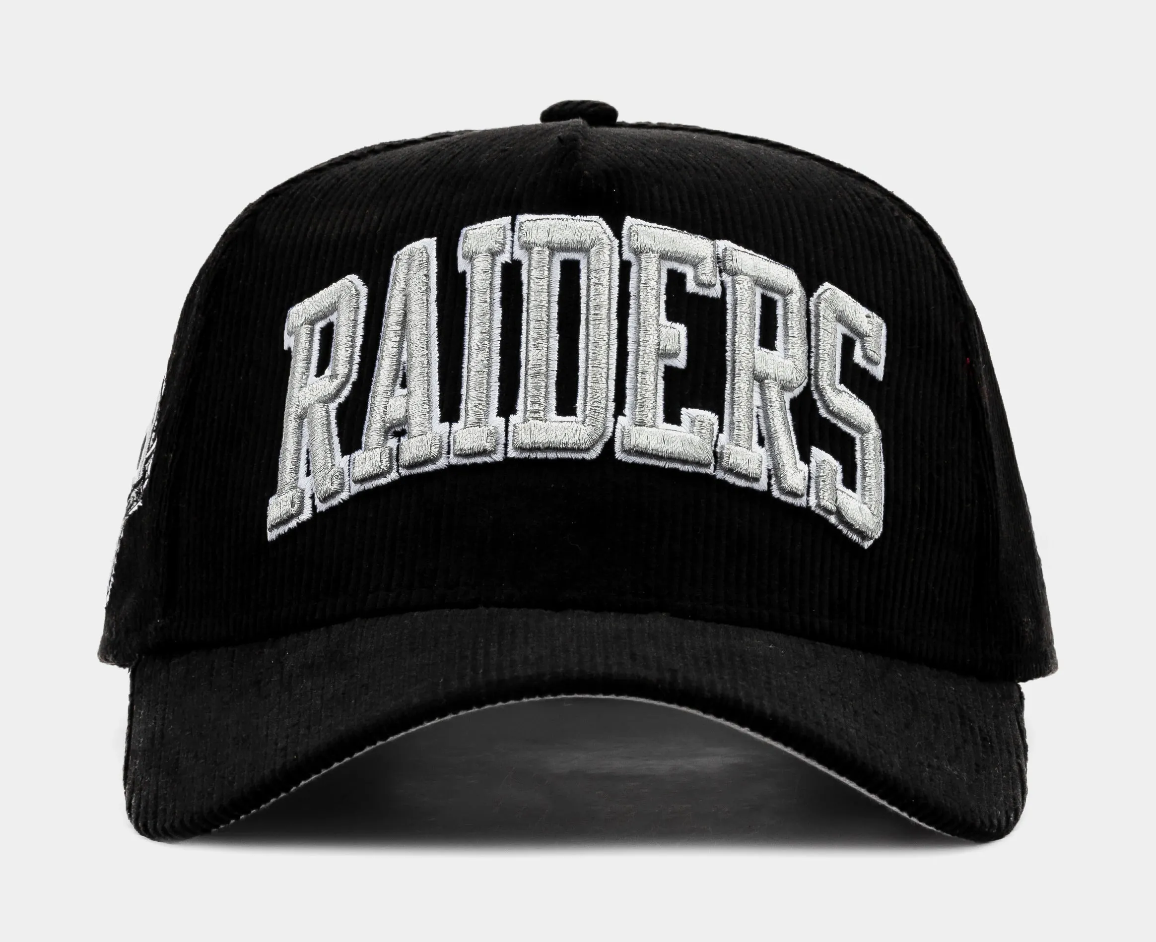 Shoe Palace Exclusive Las Vegas Raiders Black Corduroy 9Forty Snapback Mens Hat (Black/Grey)